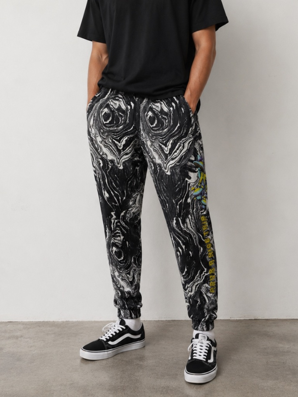 Public Record Men's Joggers - size XL